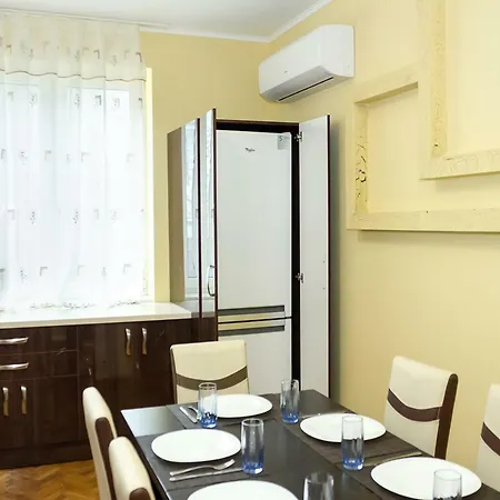 Apartamento The Perfect Summer Getaway - 2-Bdr In Top Center Varna