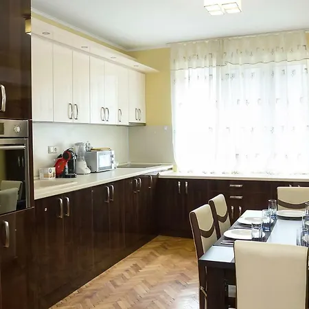 The Perfect Summer Getaway - 2-Bdr In Top Center * Varna