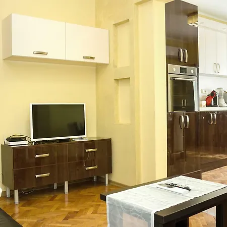 The Perfect Summer Getaway - 2-Bdr In Top Center Apartamento *