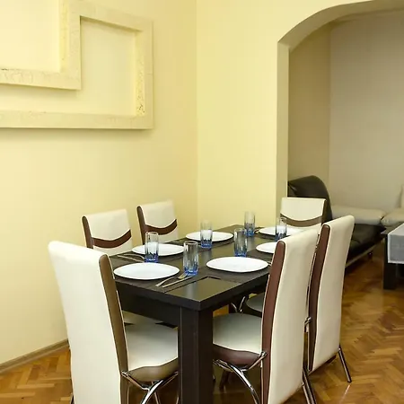 Apartament The Perfect Summer Getaway - 2-Bdr In Top Center